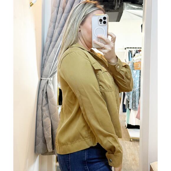 LOFT Snap Button Long Sleeve Boxy Fit Top Shirt Shacket Tan Small - Picture 2 of 8